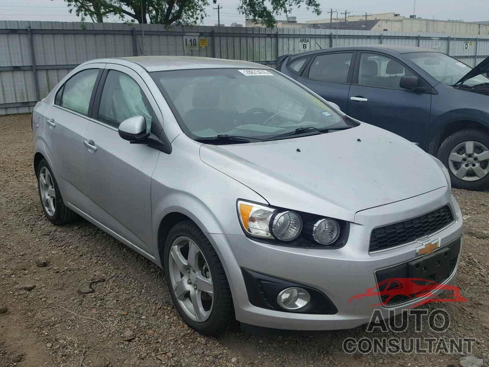 CHEVROLET SONIC 2016 - 1G1JE5SB8G4139144