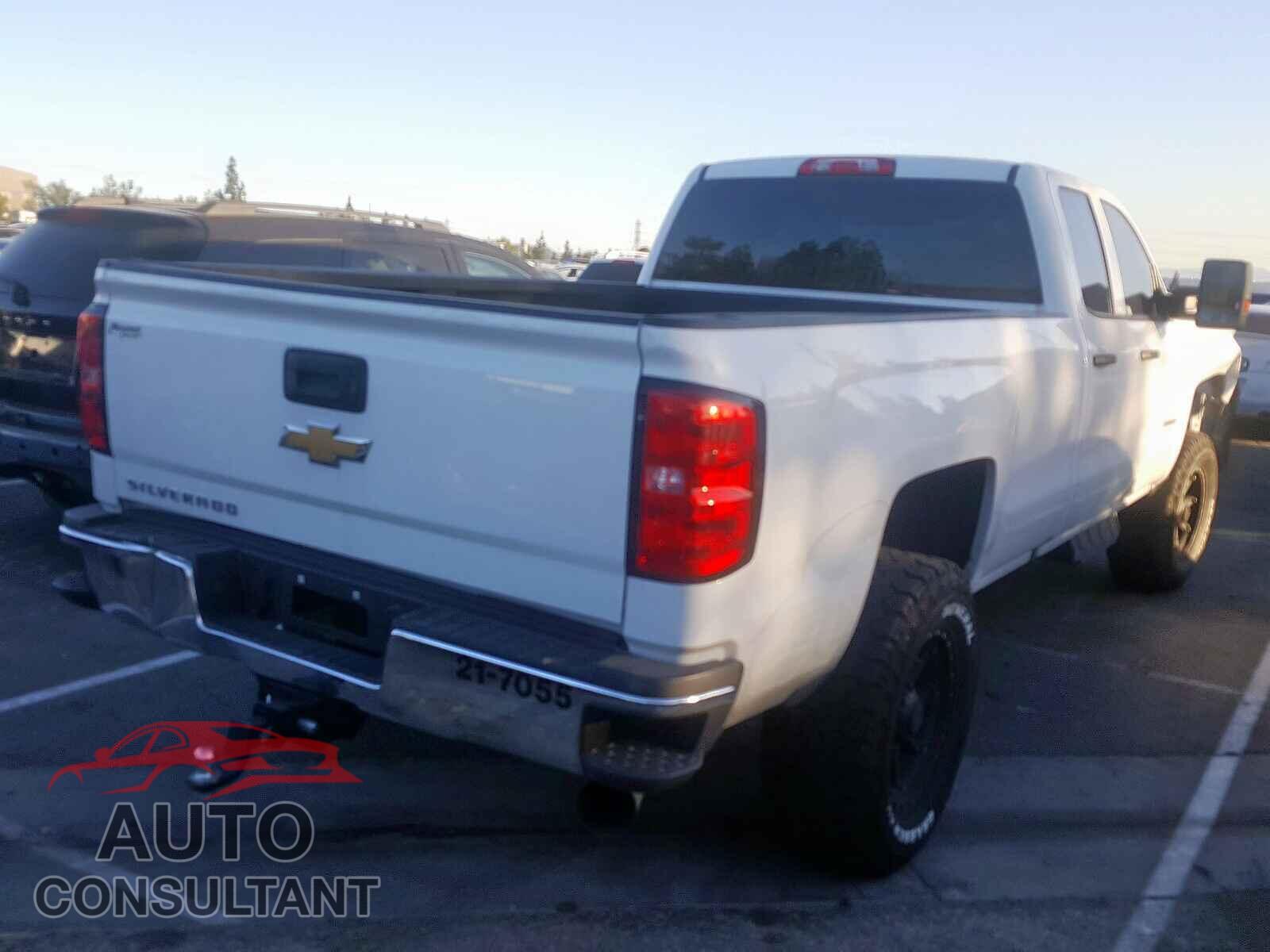 CHEVROLET SILVERADO 2017 - 1N6AA1F49HN514247