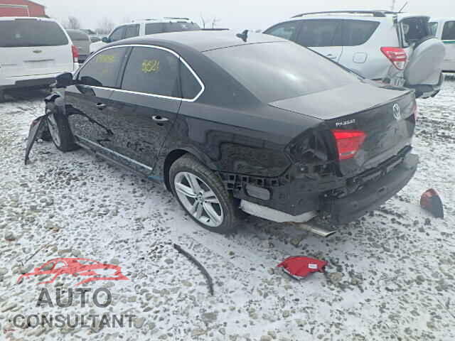 VOLKSWAGEN PASSAT 2015 - 1VWCV7A39FC030313