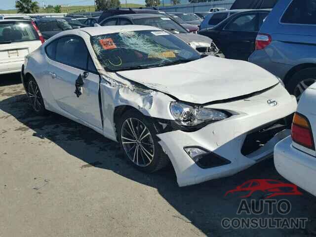 TOYOTA SCION 2015 - JF1ZNAA13F8710905