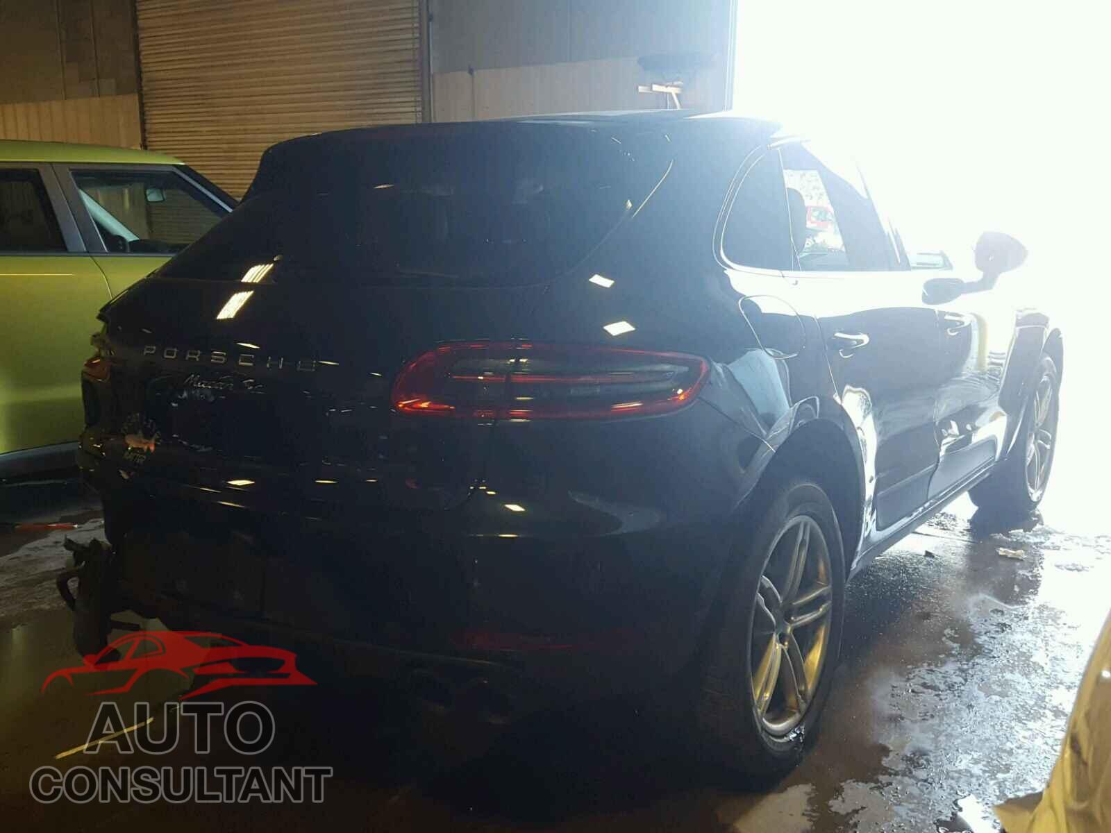 PORSCHE MACAN 2015 - WP1AB2A5XFLB69808