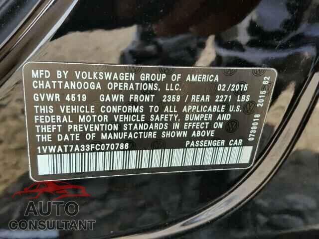 VOLKSWAGEN PASSAT 2015 - 1VWAT7A33FC070786