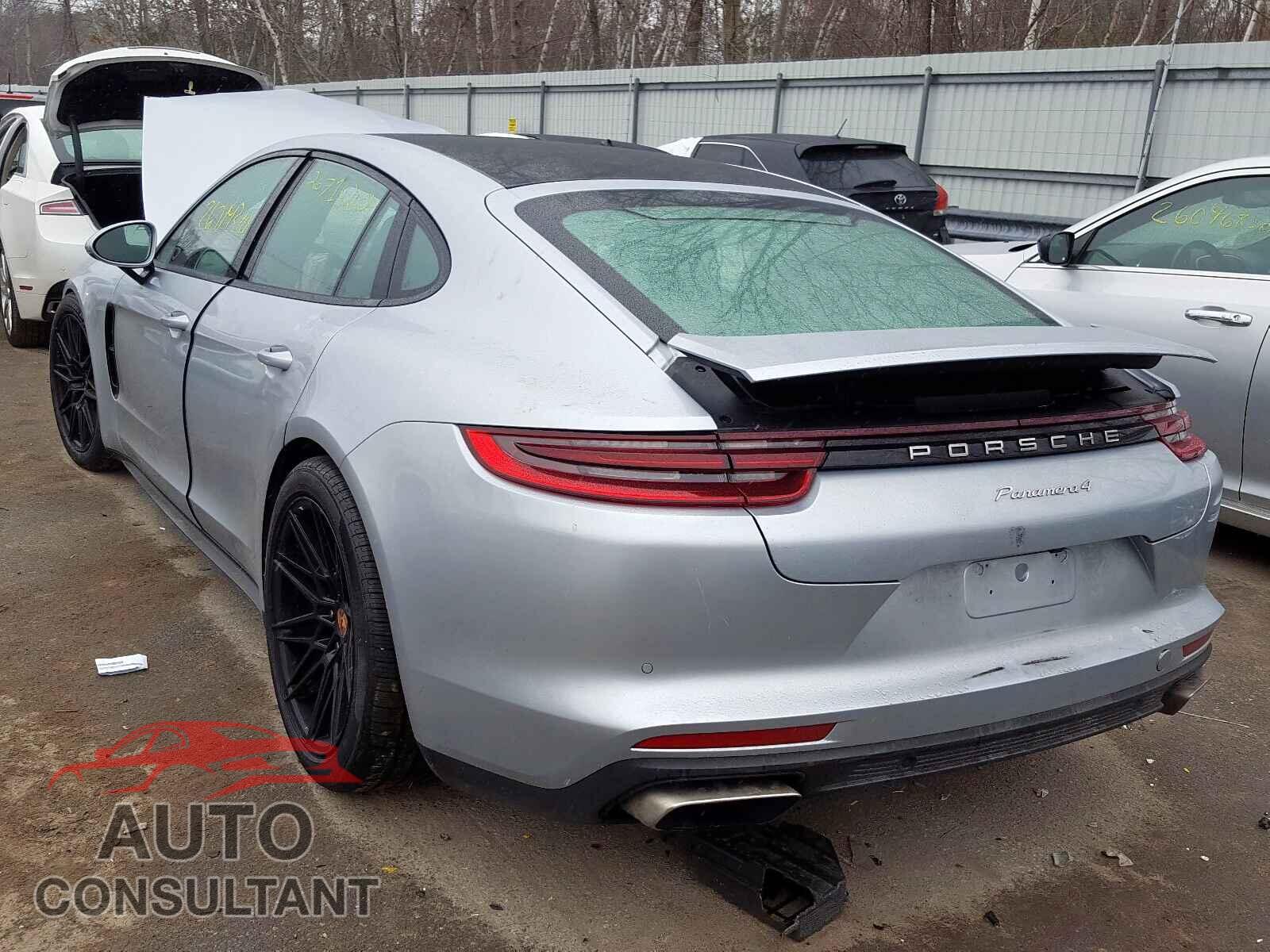 PORSCHE PANAMERA 2017 - WP0AA2A75HL102493