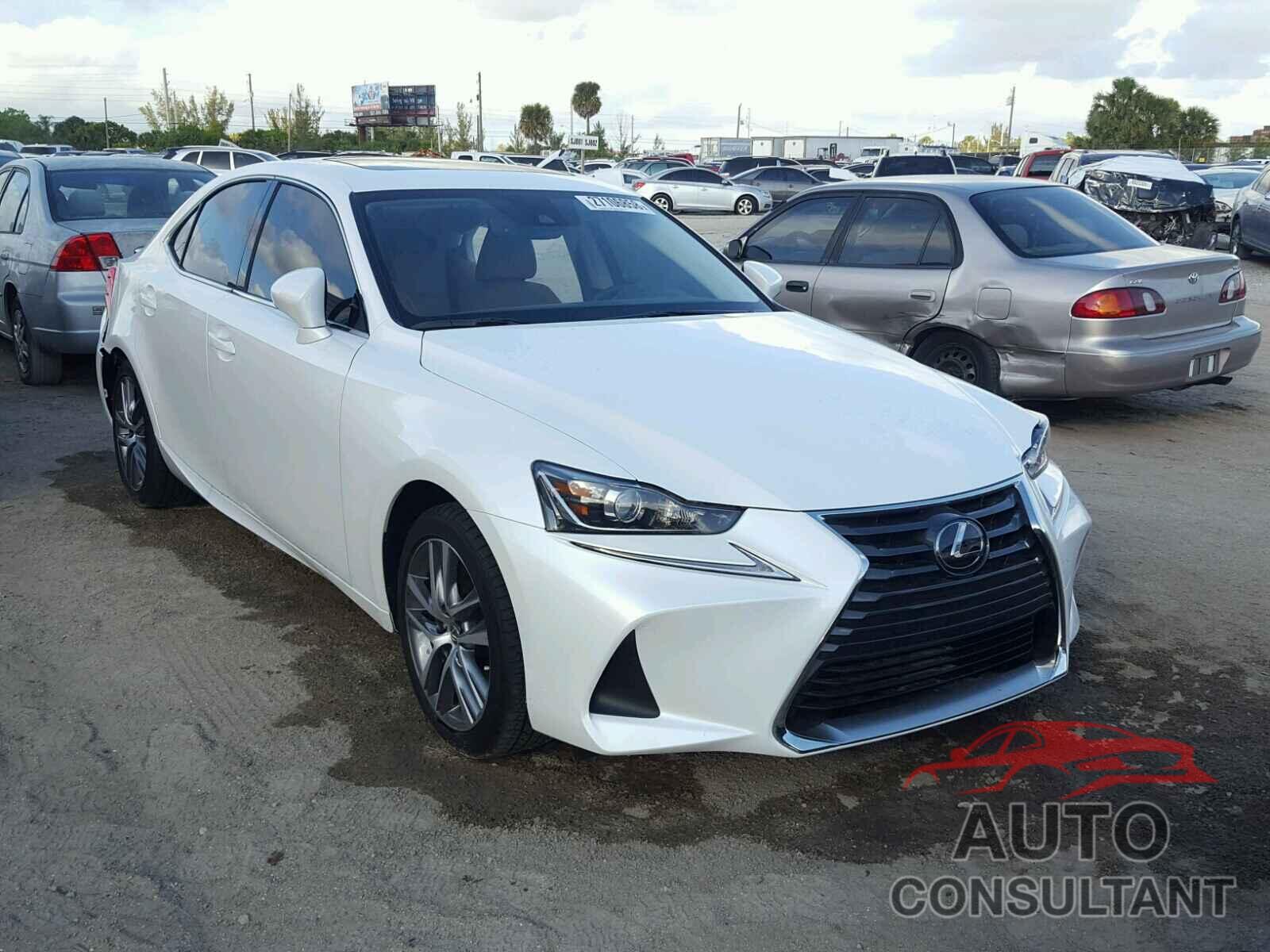 LEXUS IS200 2018 - JTHBA1D20J5065179
