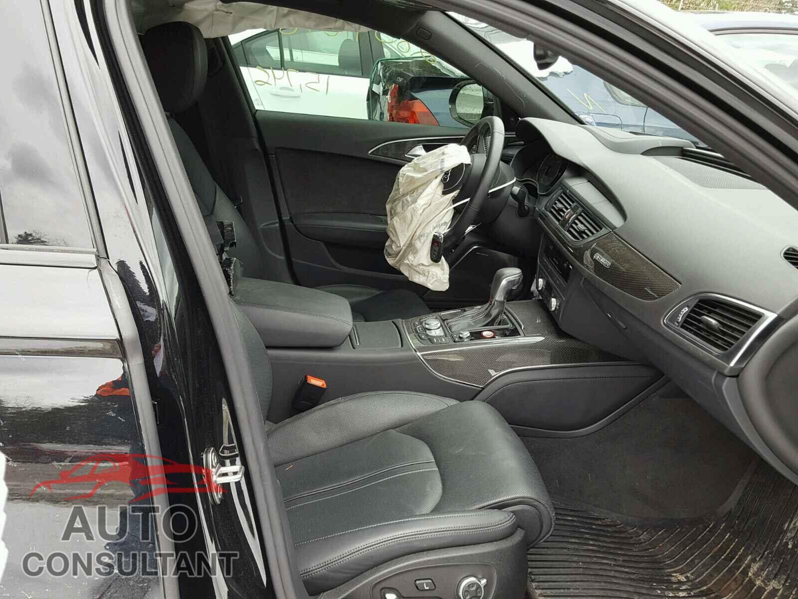 AUDI S6/RS6 2017 - WAUHFBFC3HN120868