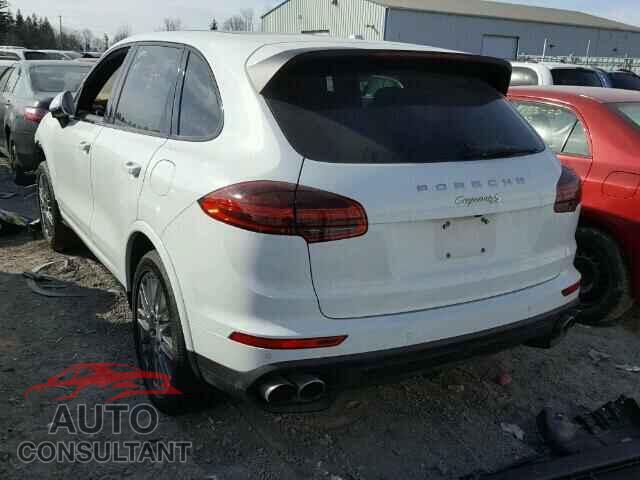 PORSCHE CAYENNE 2017 - WP1AE2A27HLA68693