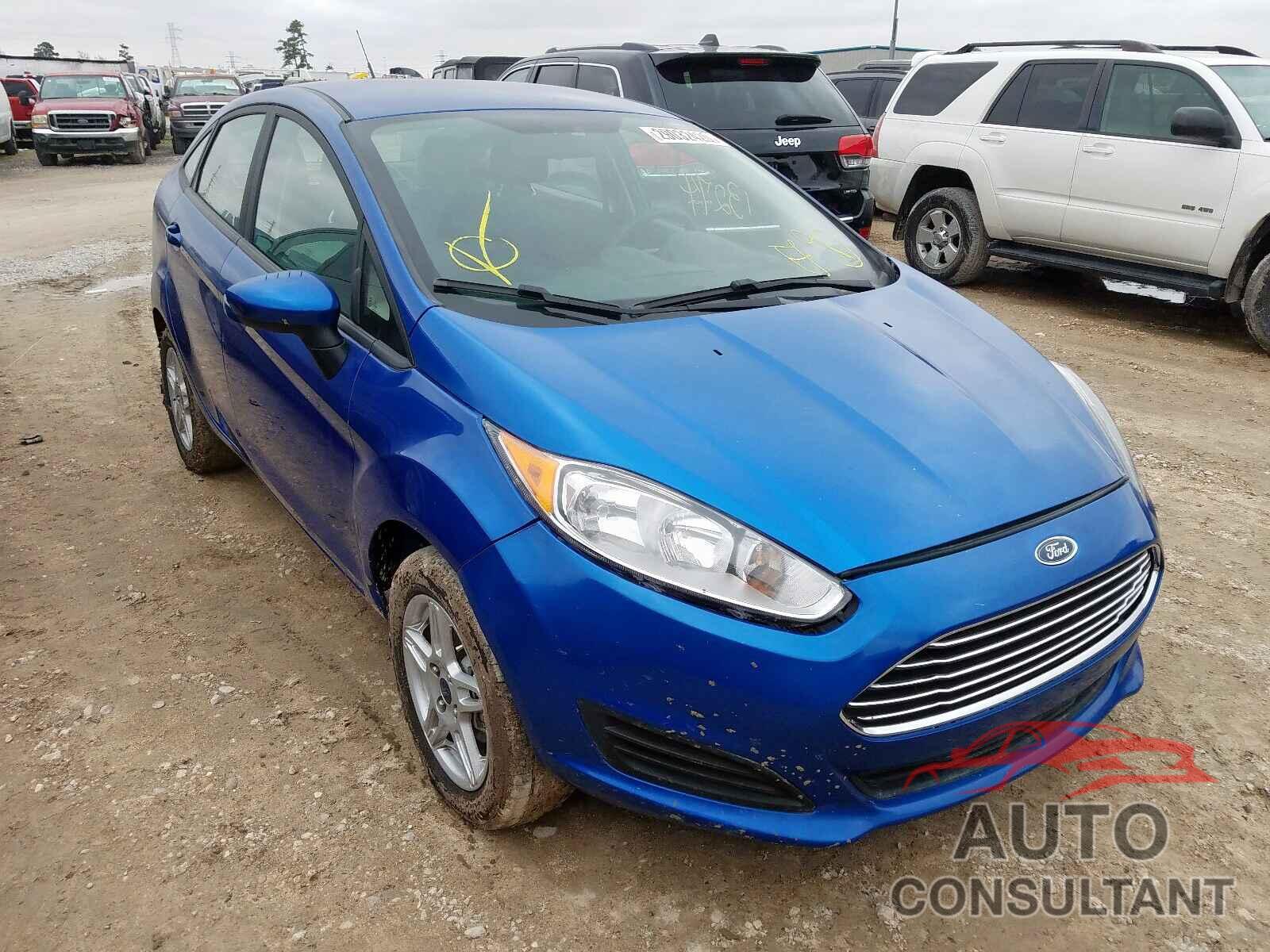 FORD FIESTA SE 2018 - JN8AF5MR7GT606272