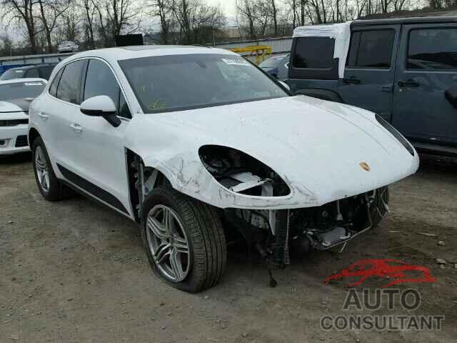 PORSCHE MACAN 2015 - WP1AB2A57FLB54389