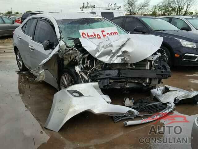 TOYOTA COROLLA 2015 - 5YFBURHE6FP258636