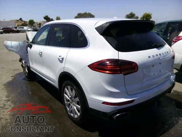 PORSCHE CAYENNE 2015 - WP1AF2A21FLA30841