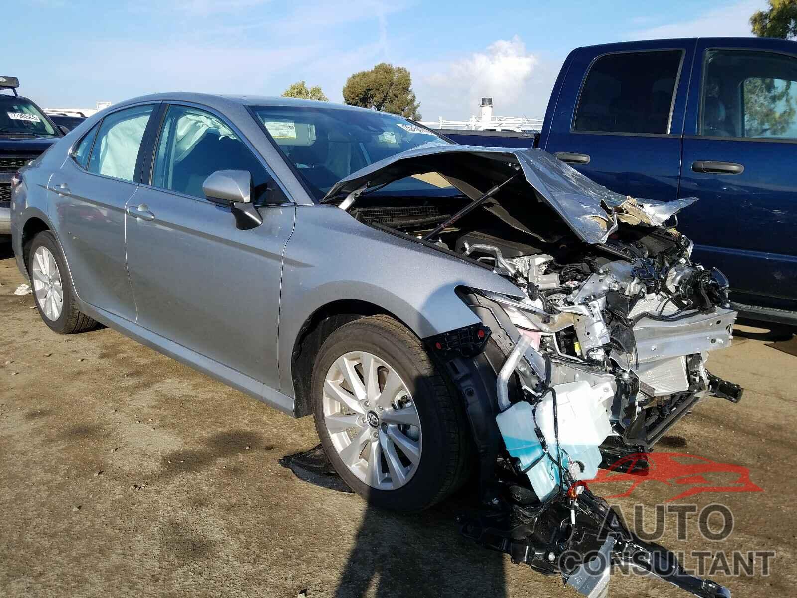 TOYOTA CAMRY 2020 - 4T1C11AK8LU901030
