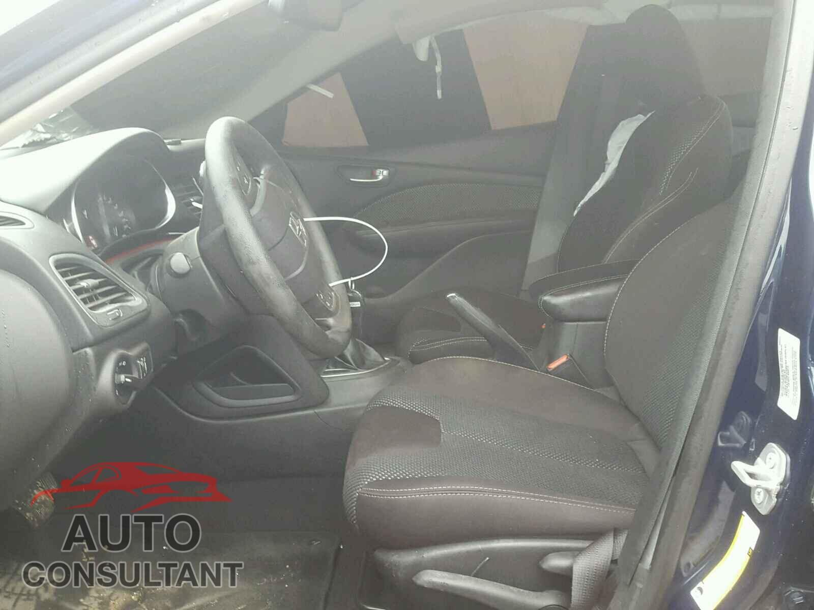 DODGE DART 2015 - 1C3CDFBB2FD286670