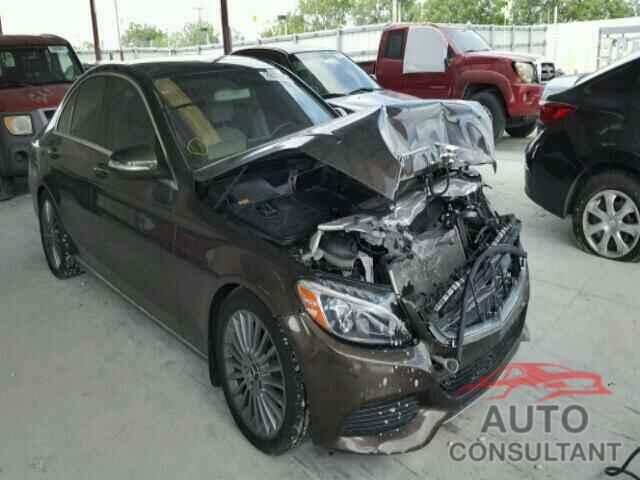 MERCEDES-BENZ C300 2015 - 55SWF4KB5FU058435