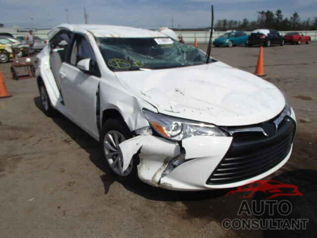 TOYOTA CAMRY 2015 - 4T4BF1FK5FR454026