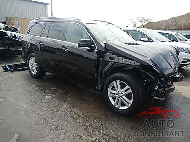 MERCEDES-BENZ GL450 2015 - 4JGDF6EE2FA495307