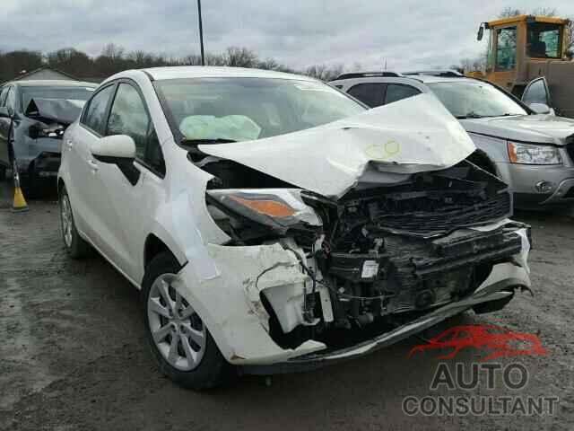 KIA RIO 2015 - KNADM4A3XF6454796