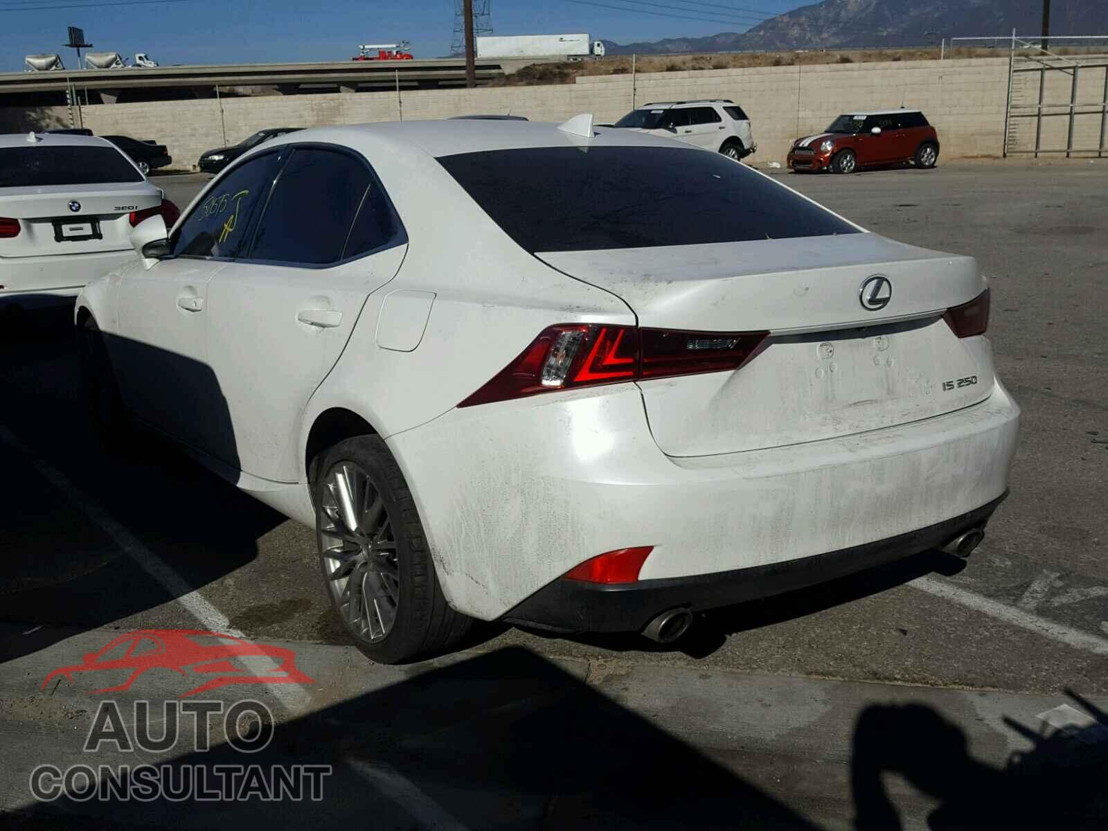 LEXUS IS250 2015 - JTHBF1D21F5071775