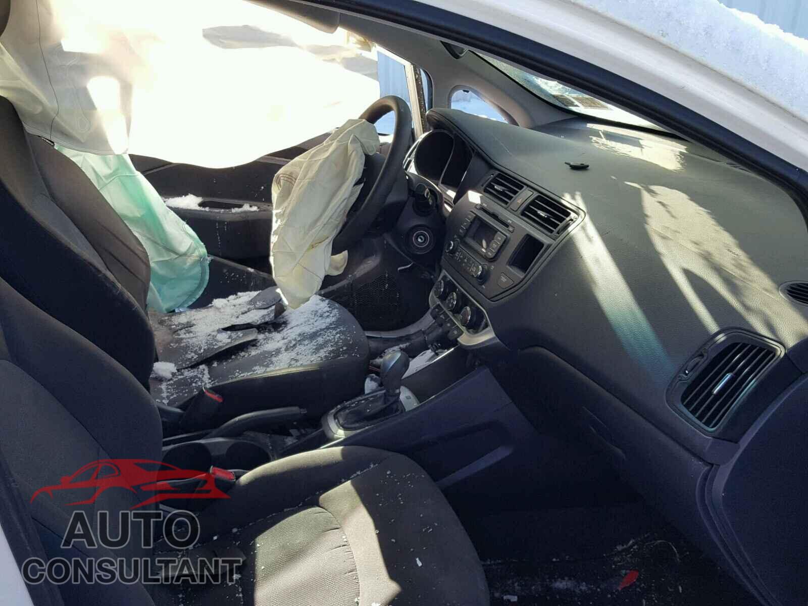 KIA RIO 2015 - KNADM4A37F6458644