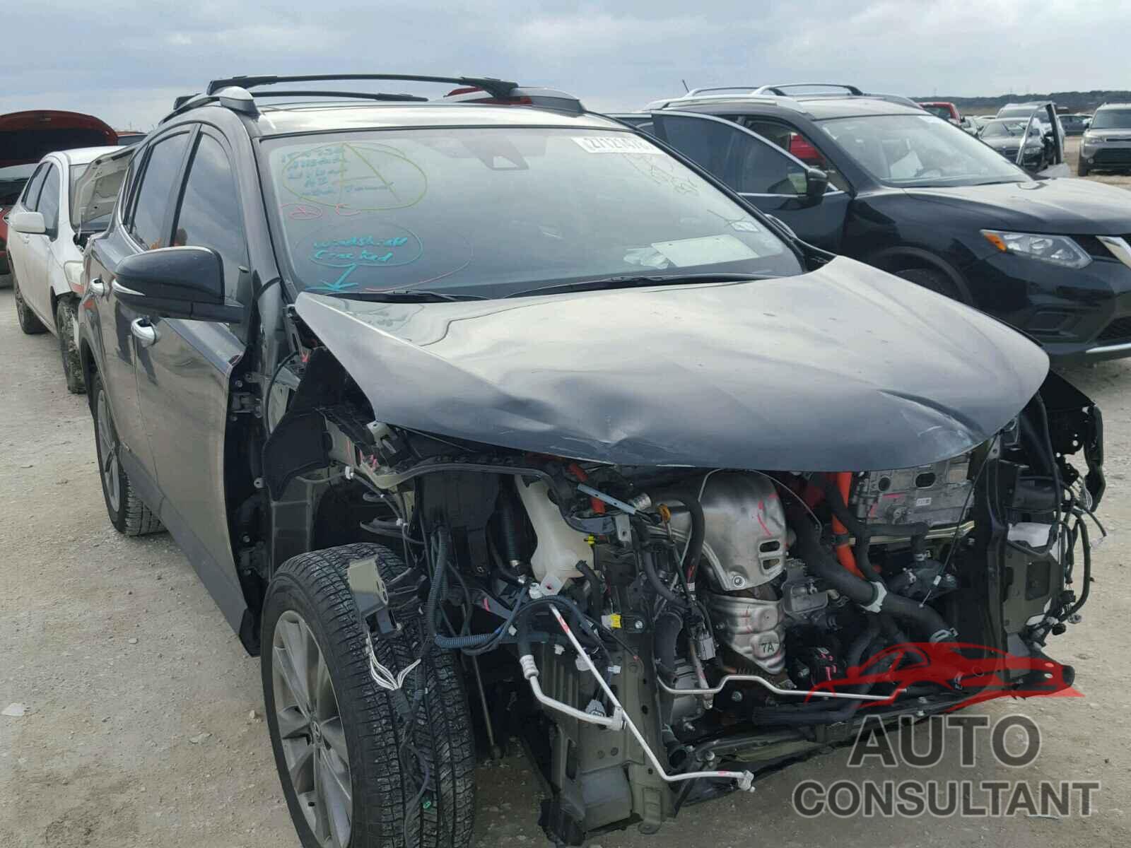 TOYOTA RAV4 2017 - JTMDJREV9HD107852