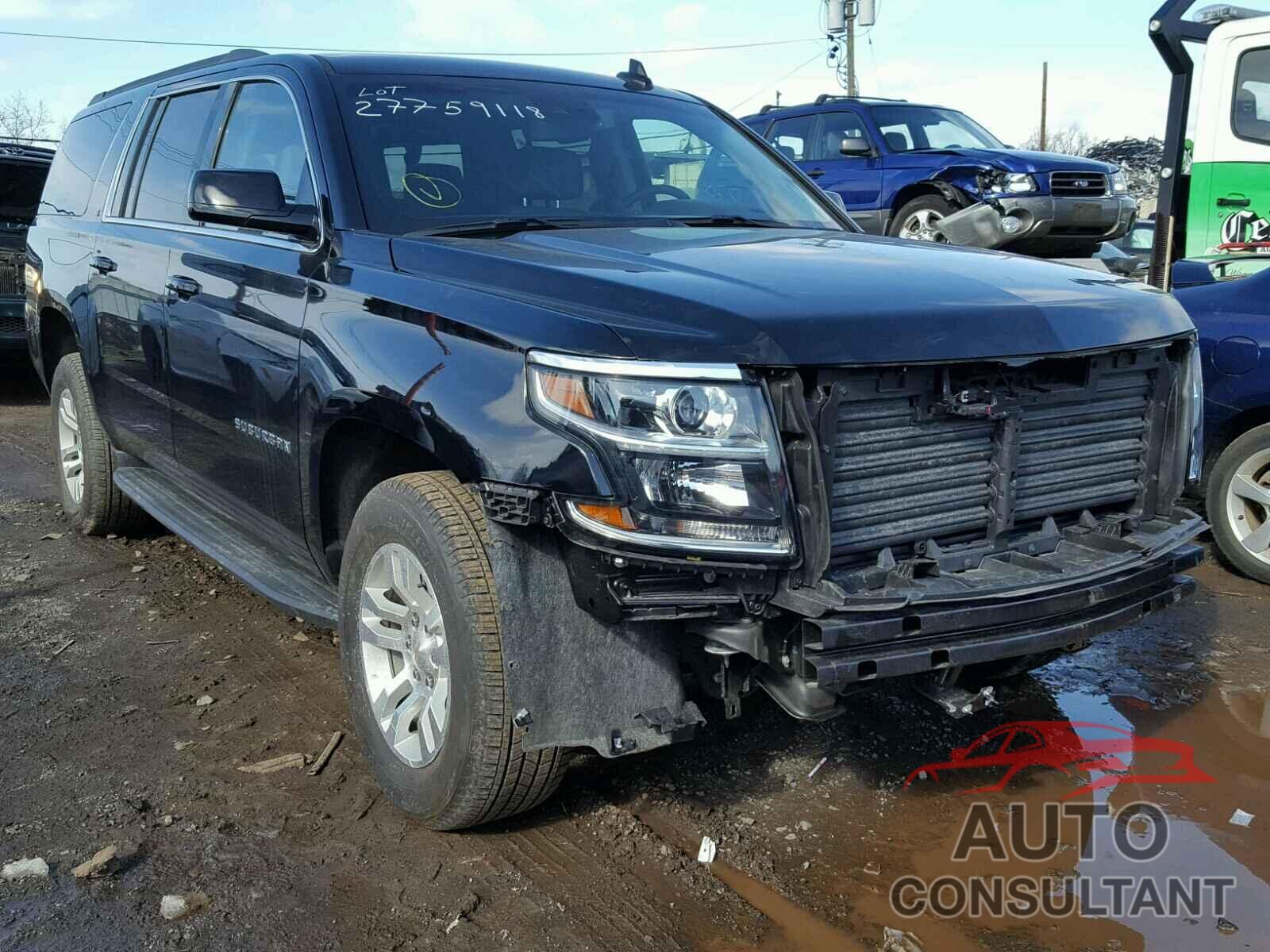 CHEVROLET SUBURBAN 2018 - 1GNSKHKC4JR114161