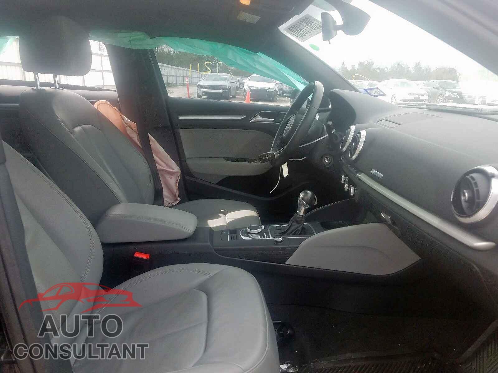 AUDI A3 2017 - WAUAUGFF1H1055914