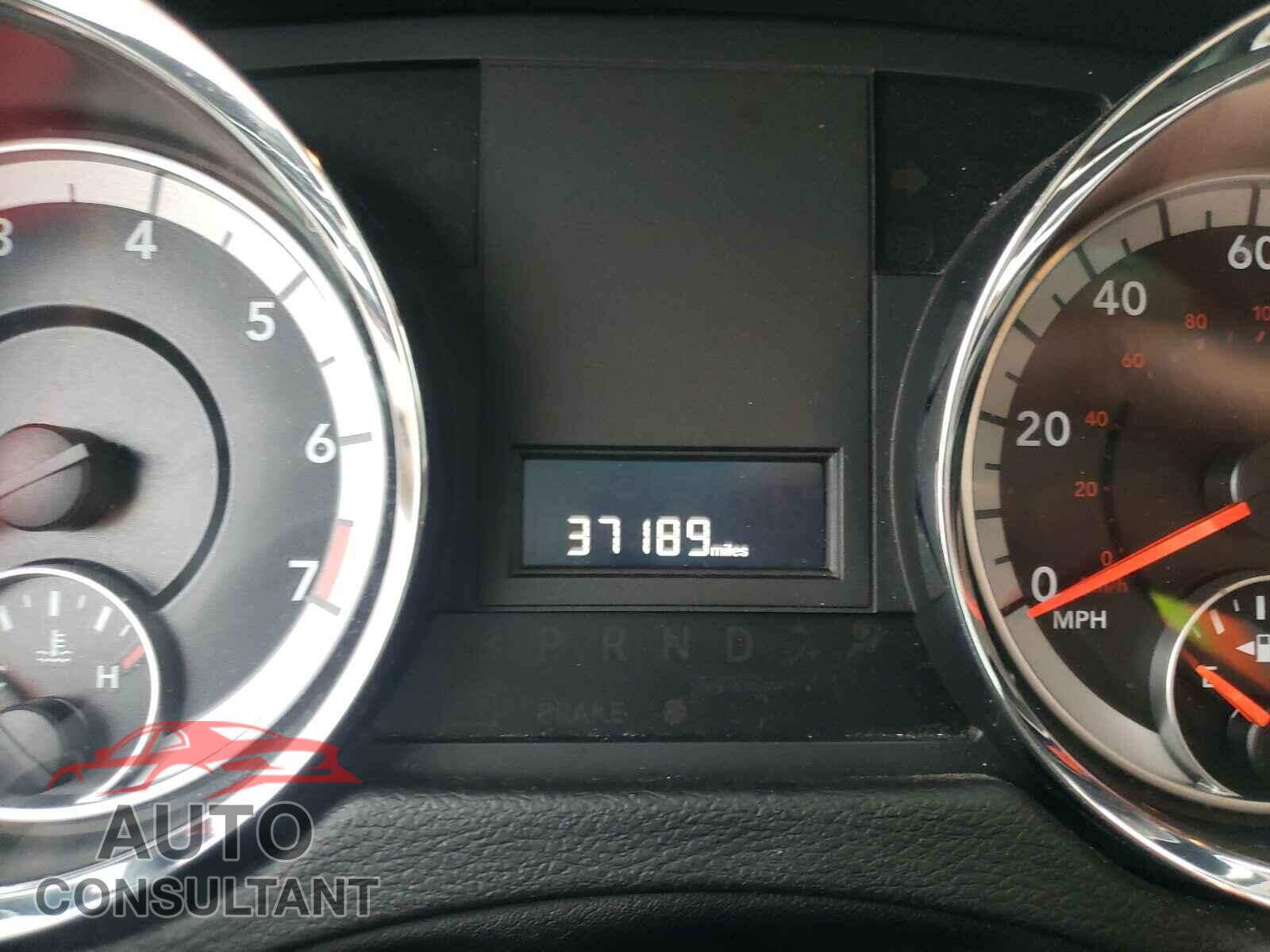 DODGE CARAVAN 2018 - 2C4RDGCG6JR239251