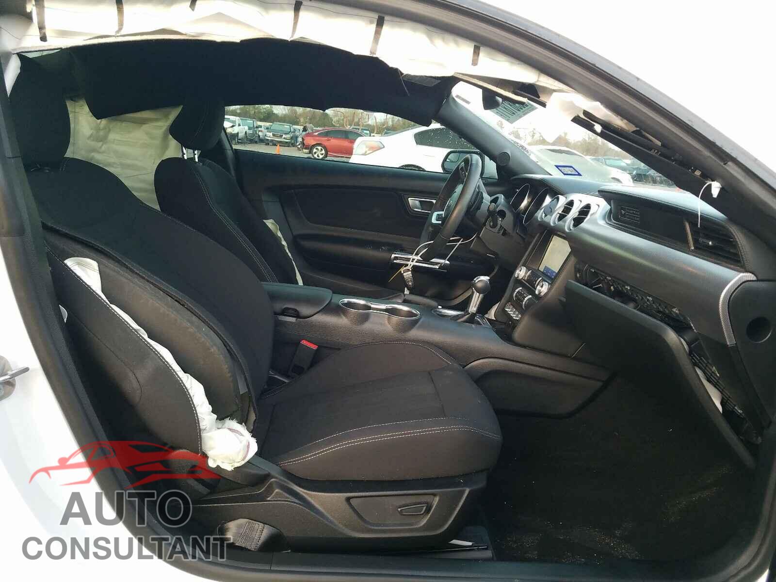 FORD MUSTANG 2020 - 1FA6P8TH2L5146239