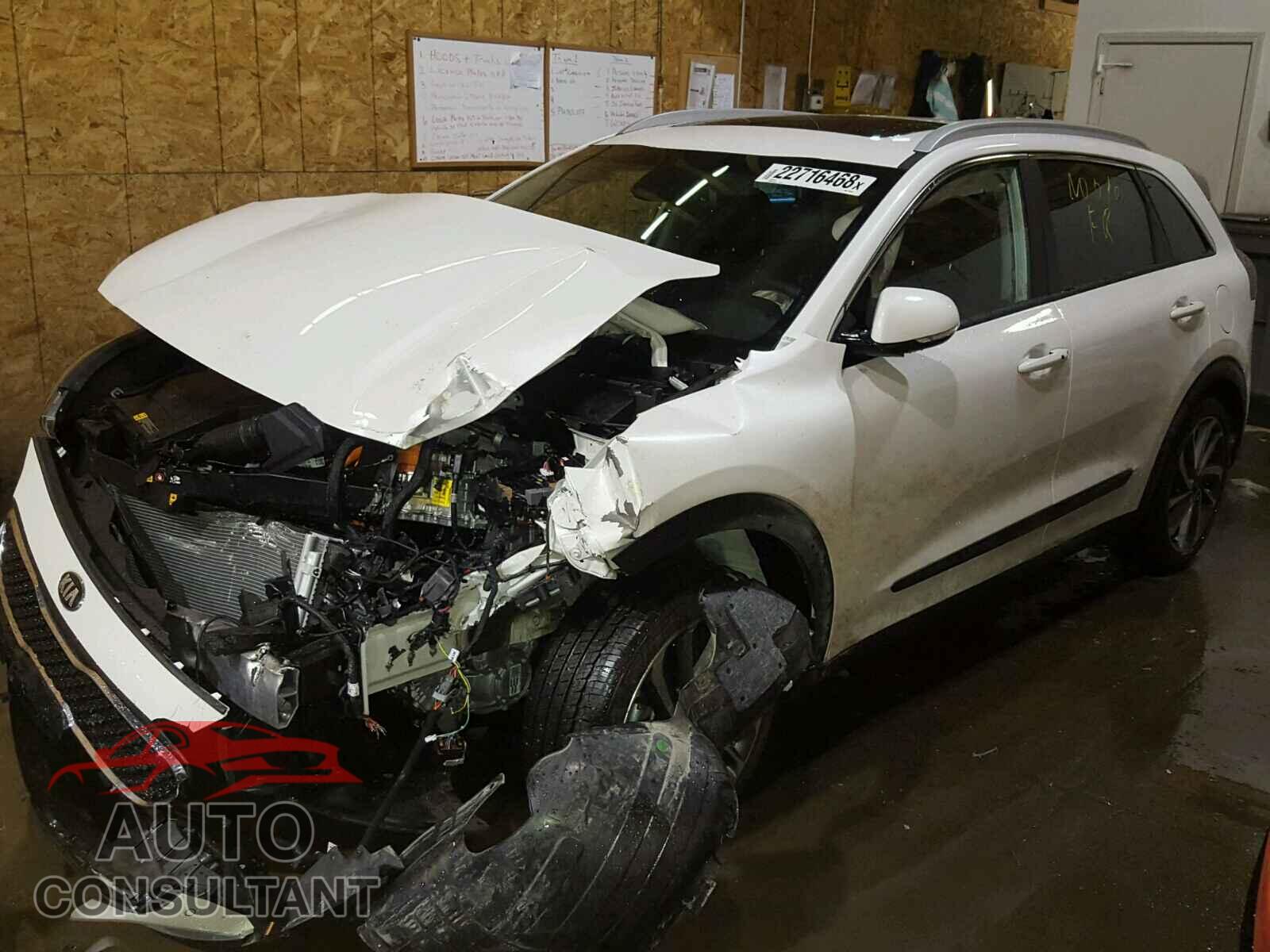 KIA NIRO 2017 - KNDCE3LC0H5075642