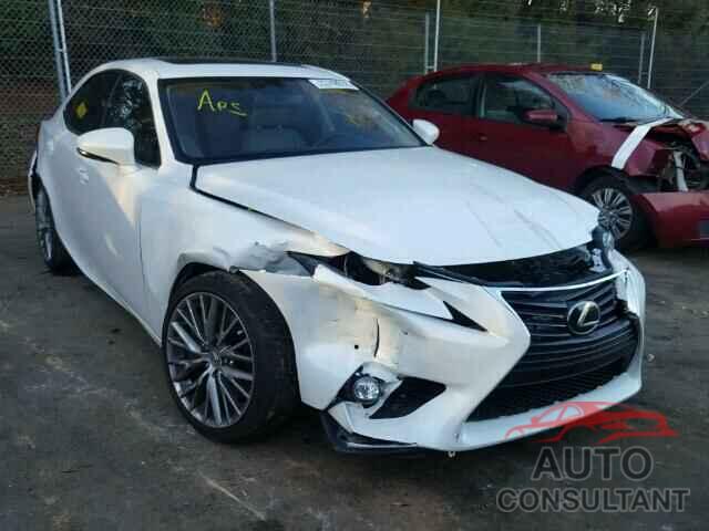 LEXUS IS200 2016 - JTHBA1D26G5020109