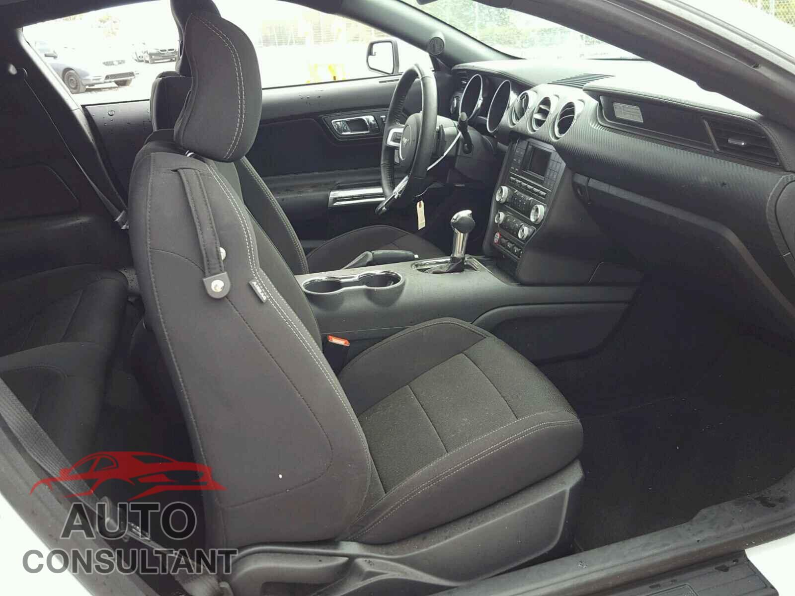 FORD MUSTANG 2017 - 1FA6P8AM8H5212557