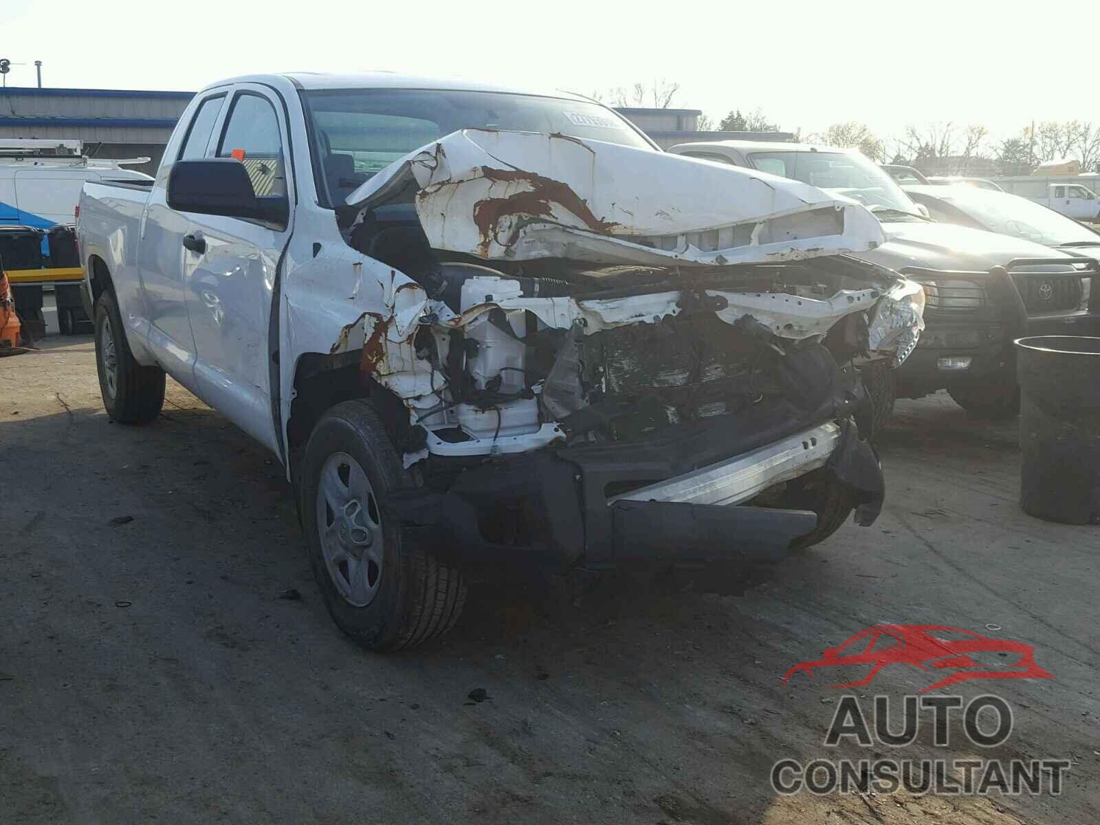 TOYOTA TUNDRA 2015 - 5TFRM5F15FX094479