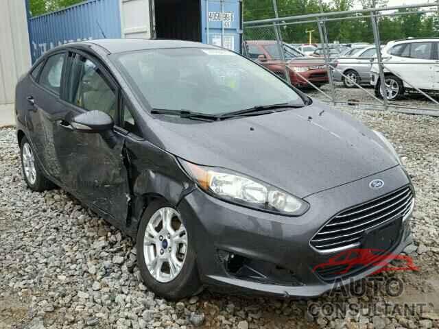 FORD FIESTA 2015 - 3FADP4BJ8FM144384