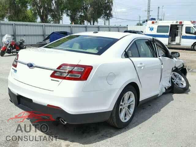 FORD TAURUS 2015 - 1FAHP2D82FG166827