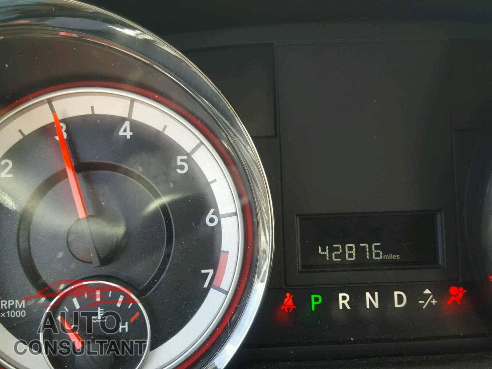 DODGE CARAVAN 2016 - 2C4RDGCGXGR249001