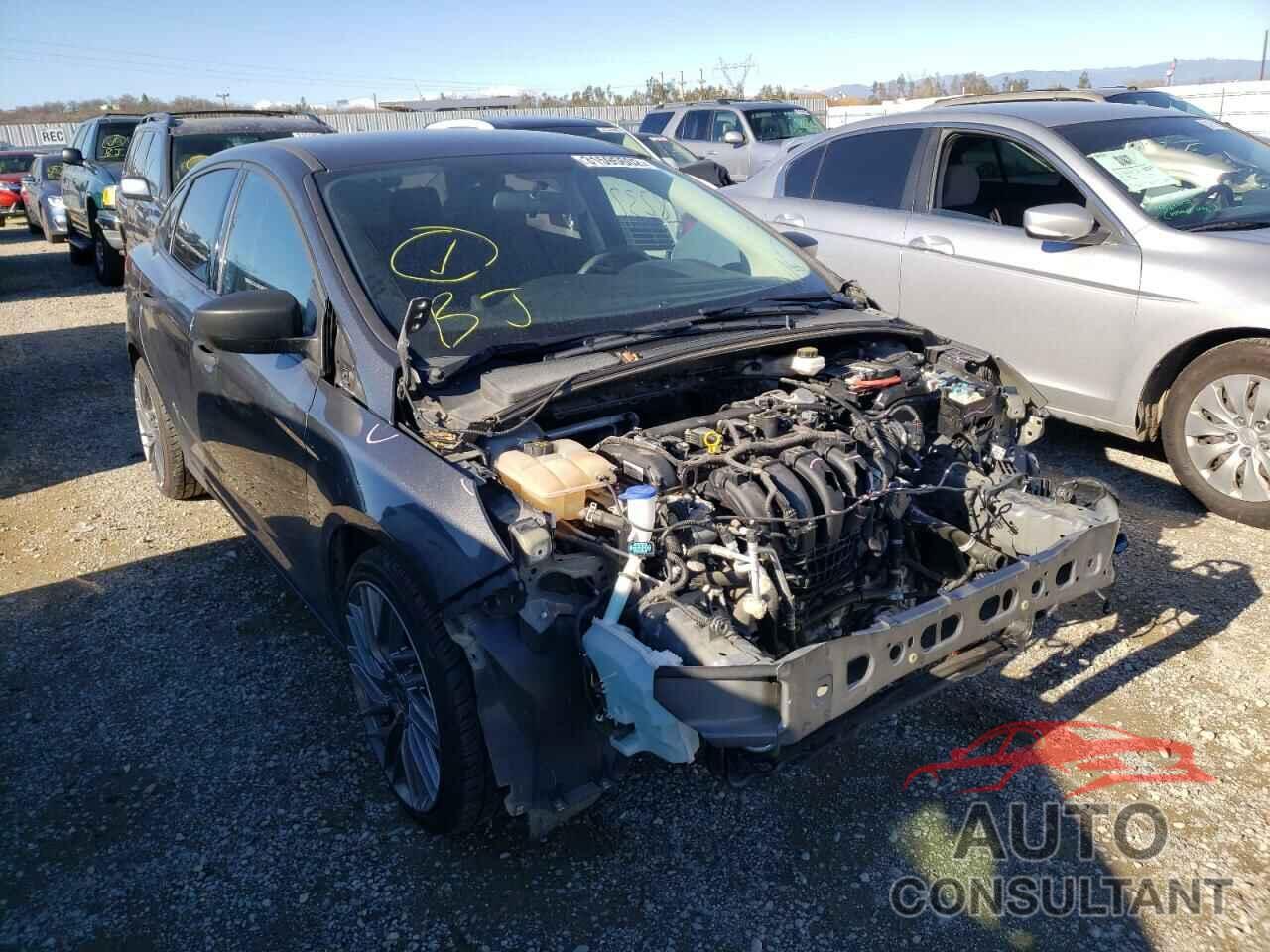 FORD FOCUS 2018 - 1FADP3E27JL323038