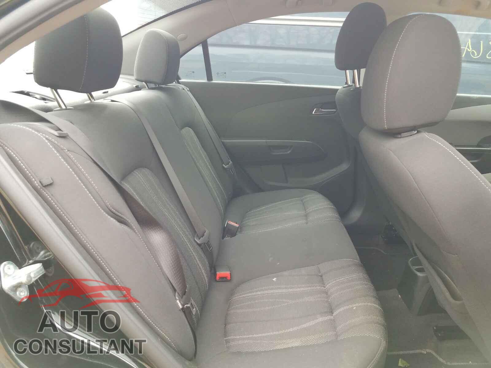 CHEVROLET SONIC 2017 - 1G1JD5SH0H4131810