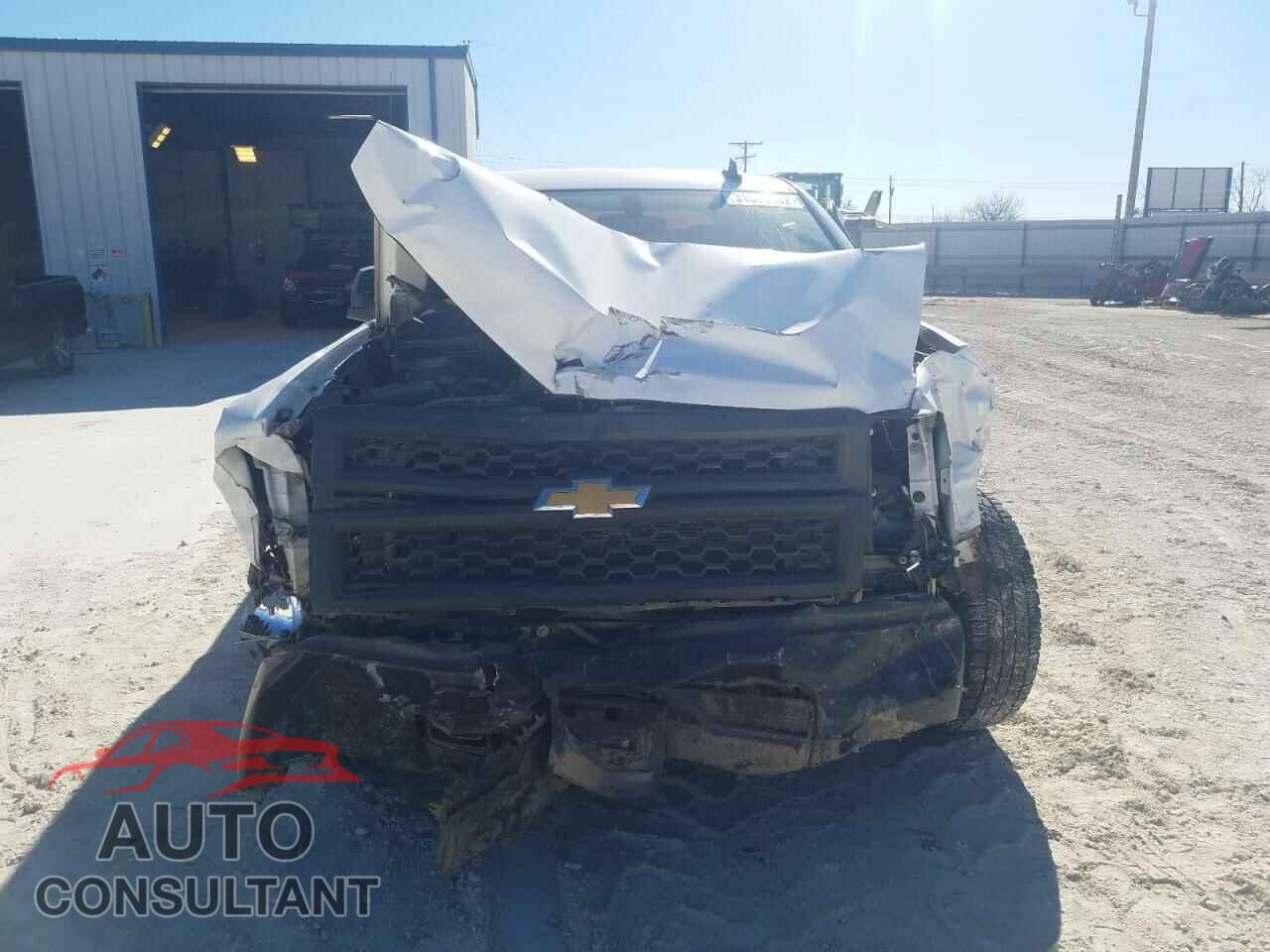 CHEVROLET SILVERADO 2015 - 3C4NJDDB3MT565941