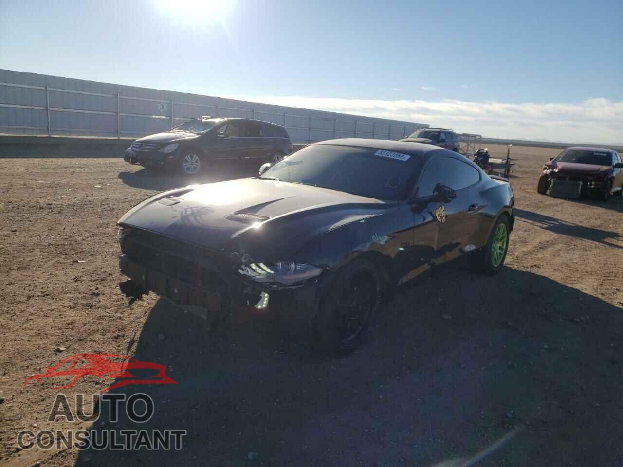 FORD MUSTANG 2018 - 1FA6P8CFXJ5138286