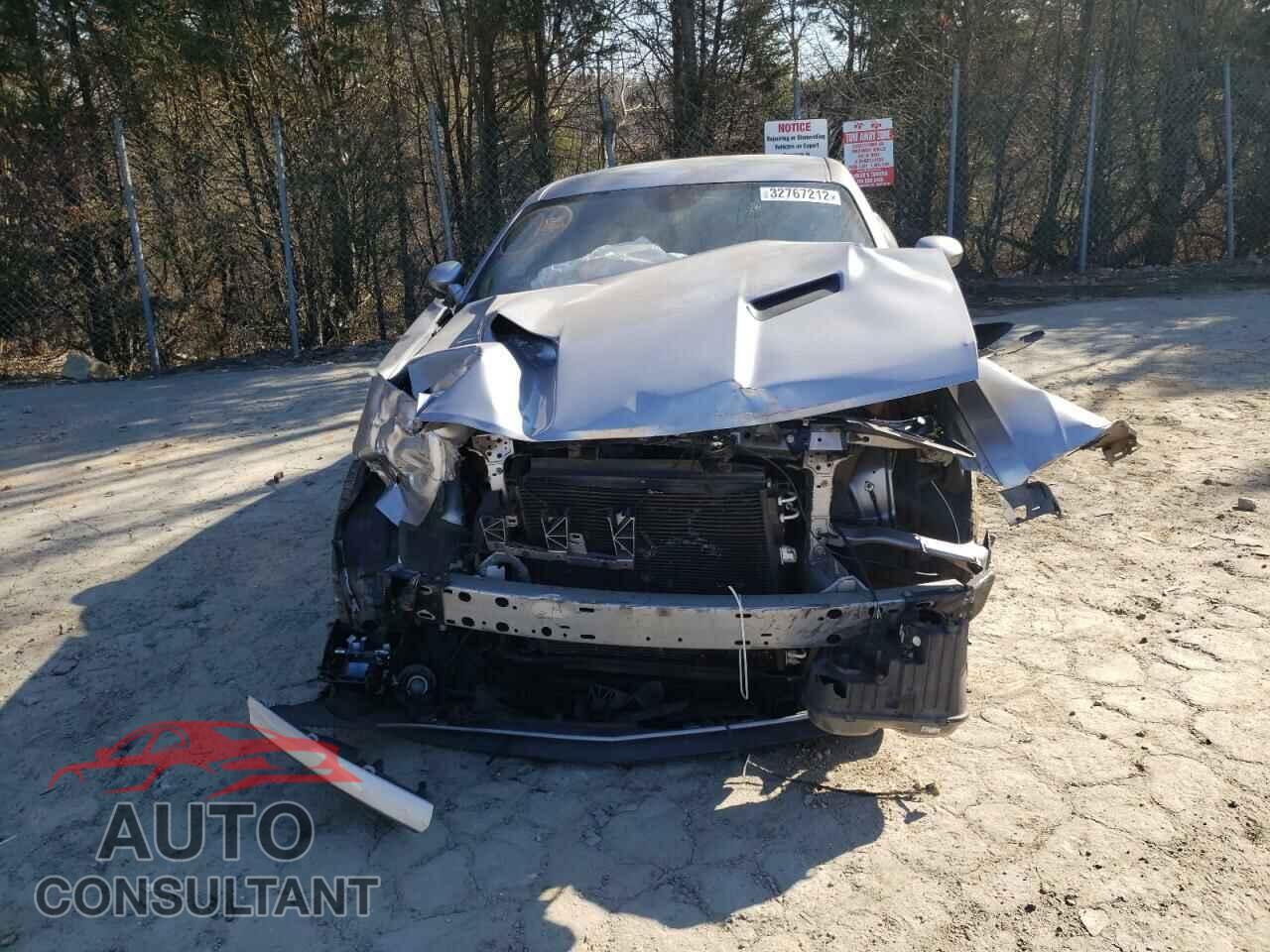 DODGE CHALLENGER 2016 - 2C3CDZBT6GH176655