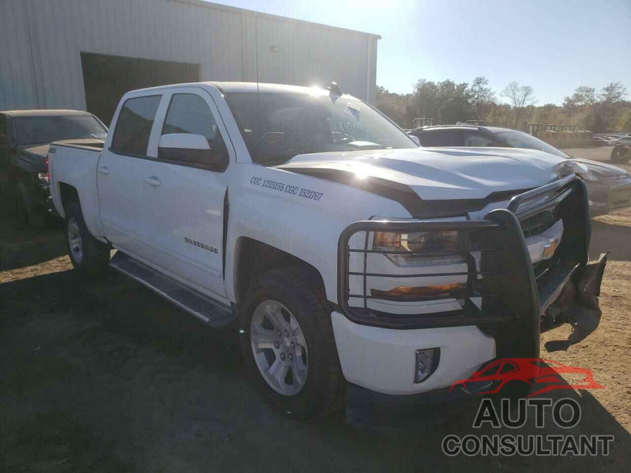 CHEVROLET SILVERADO 2018 - 3GCUKREC8JG120841