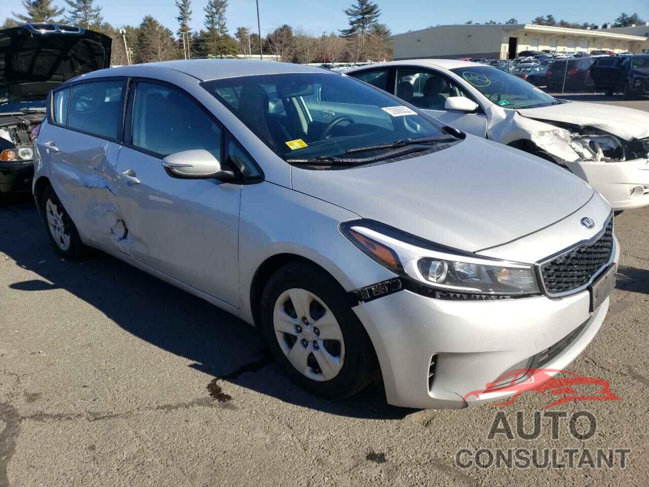 KIA FORTE 2017 - KNAFK5A86H5678902