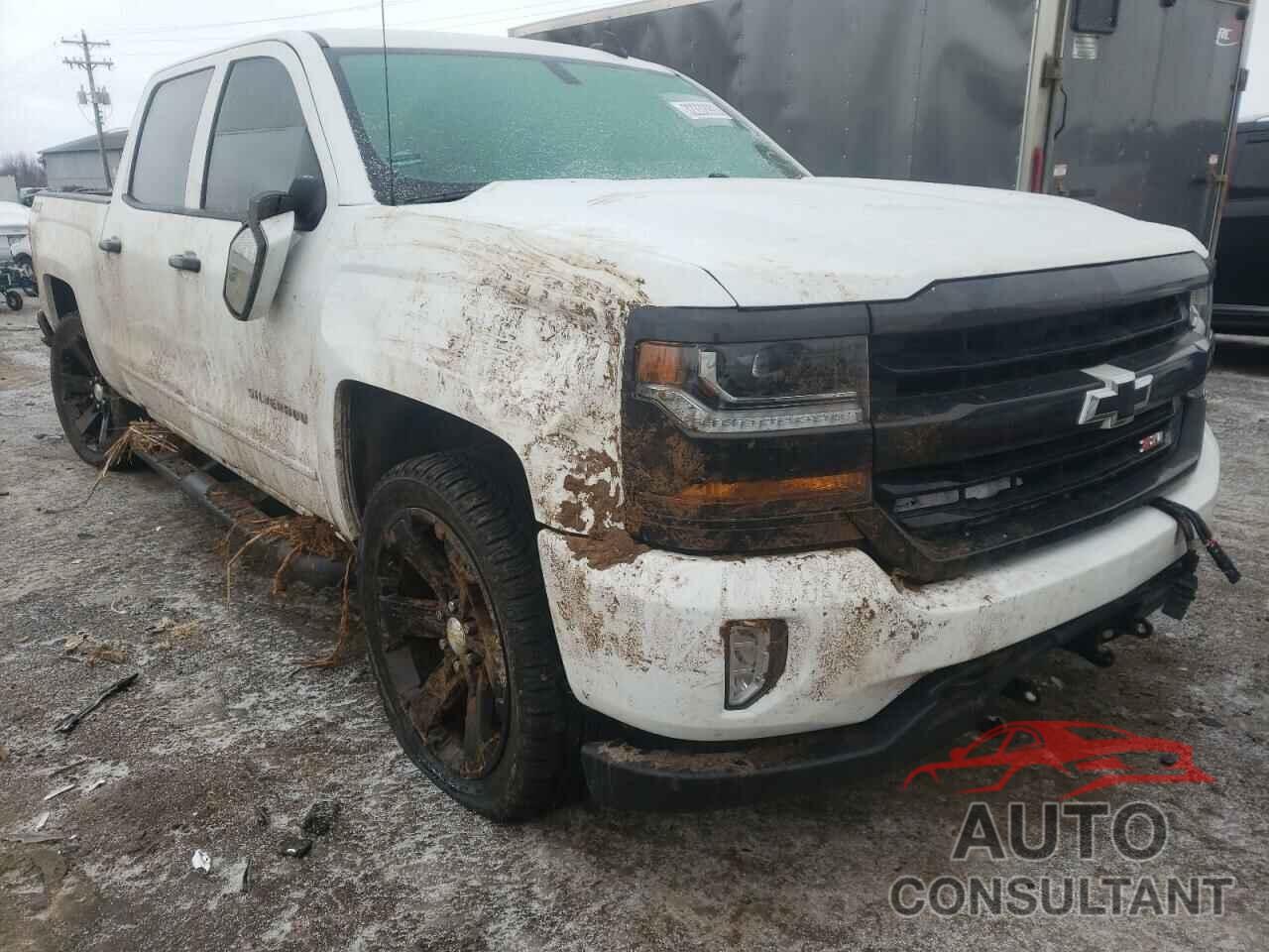 CHEVROLET SILVERADO 2018 - 3GCUKREC0JG136824