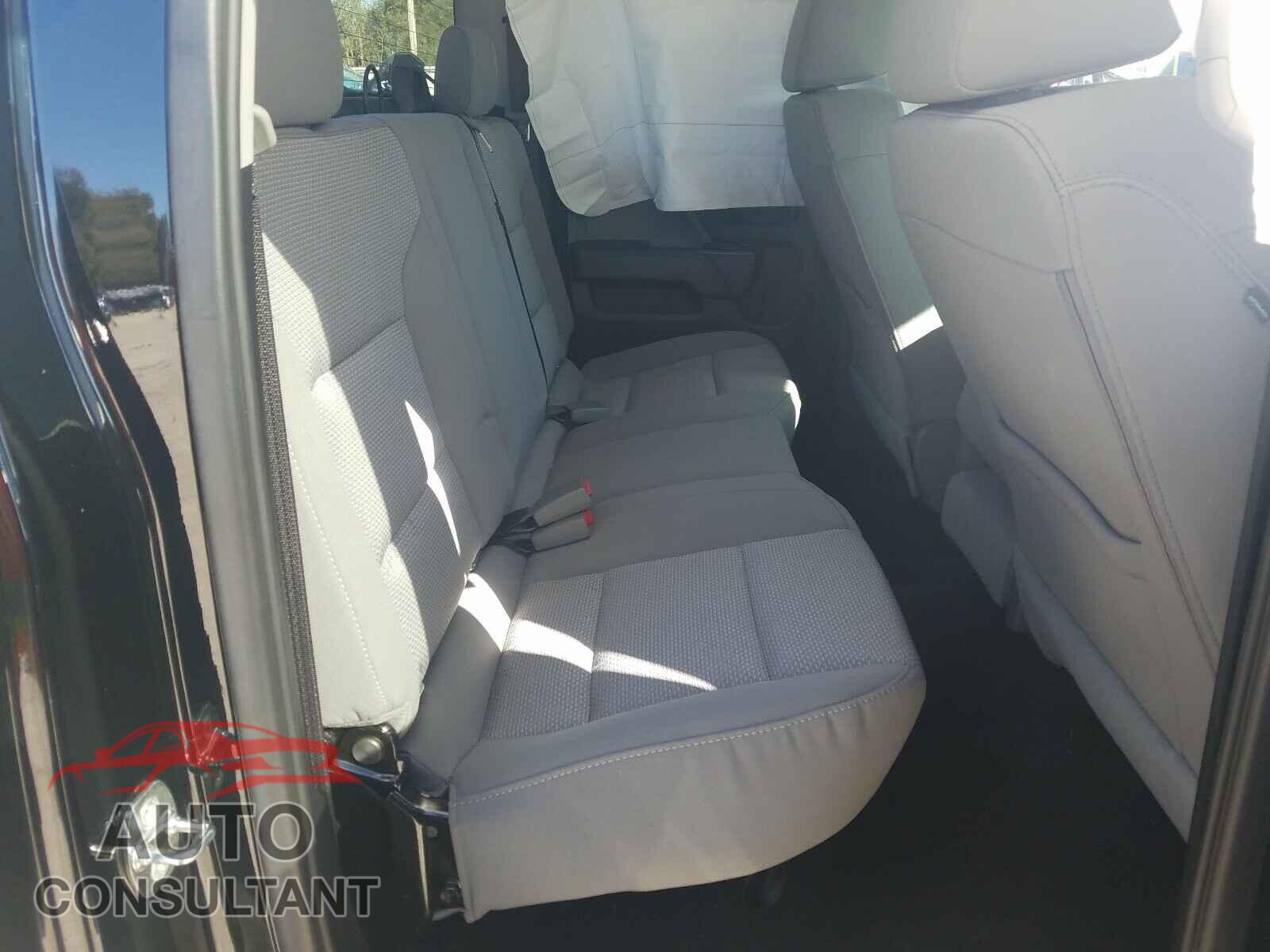 CHEVROLET SILVERADO 2019 - 2GCRCMEC2K1234480