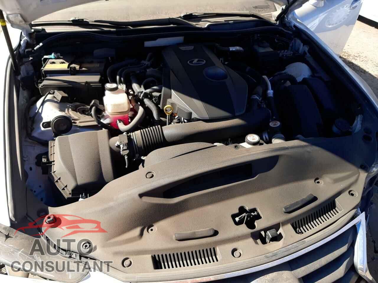LEXUS IS 2017 - JTHBA1D26H5042385