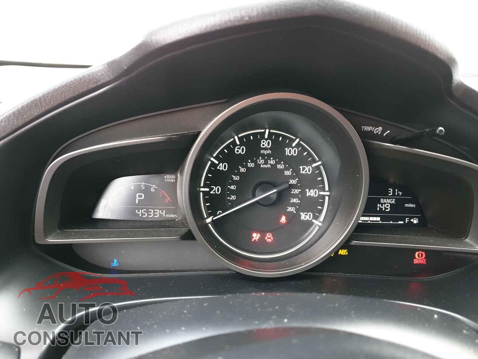 MAZDA 3 2017 - 3MZBN1V75HM141190