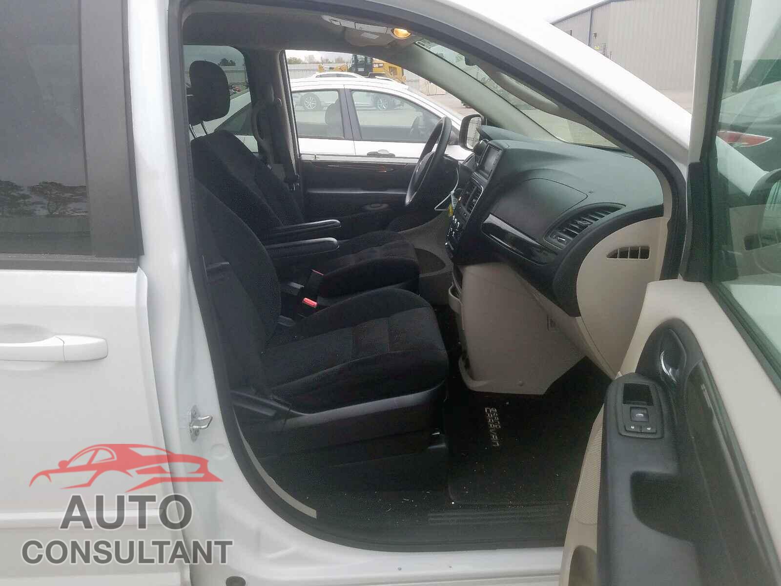 DODGE CARAVAN 2016 - 3N1AB7AP1HY377623
