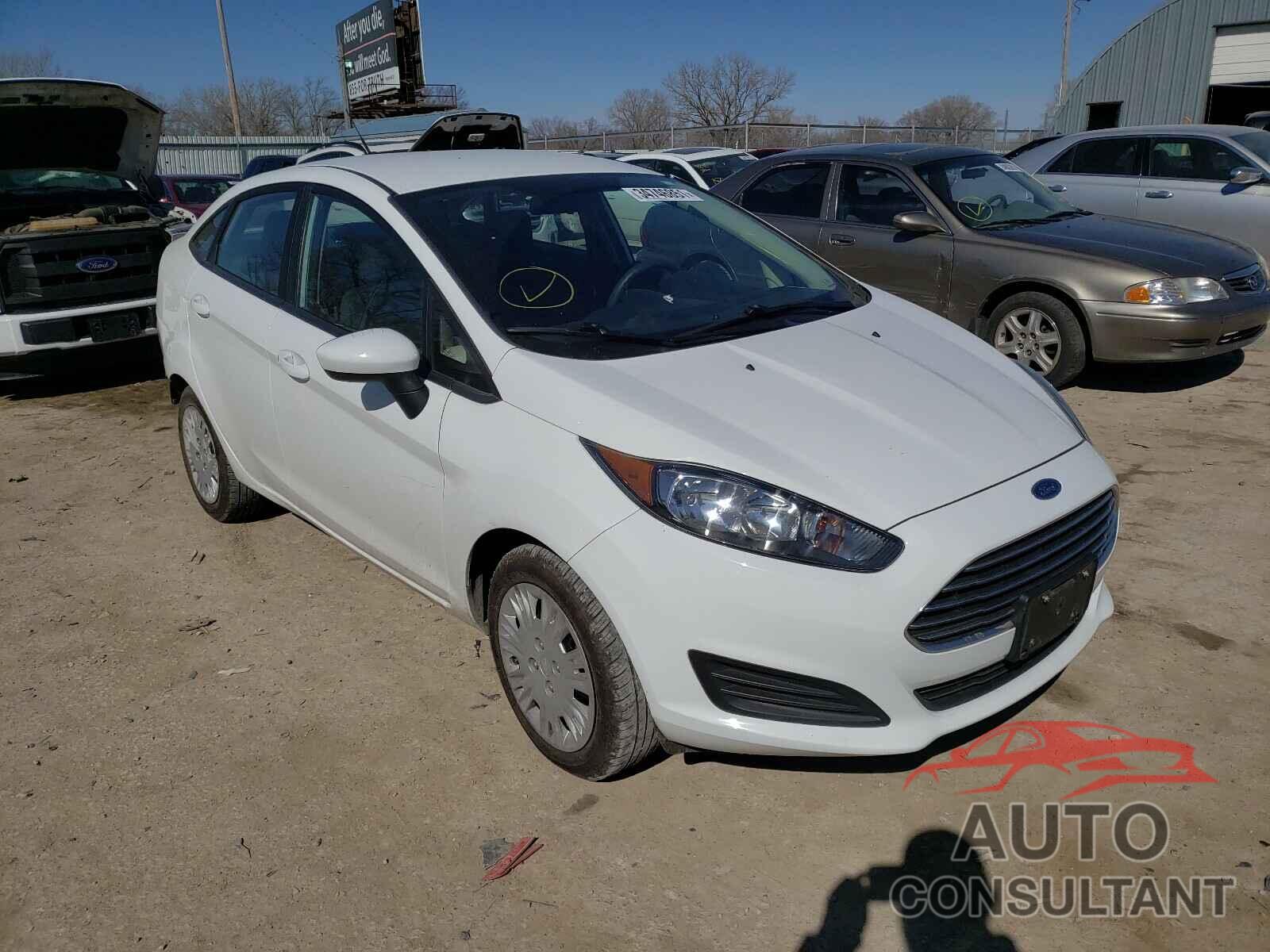 FORD FIESTA 2015 - 3CZRU5H57GM748299