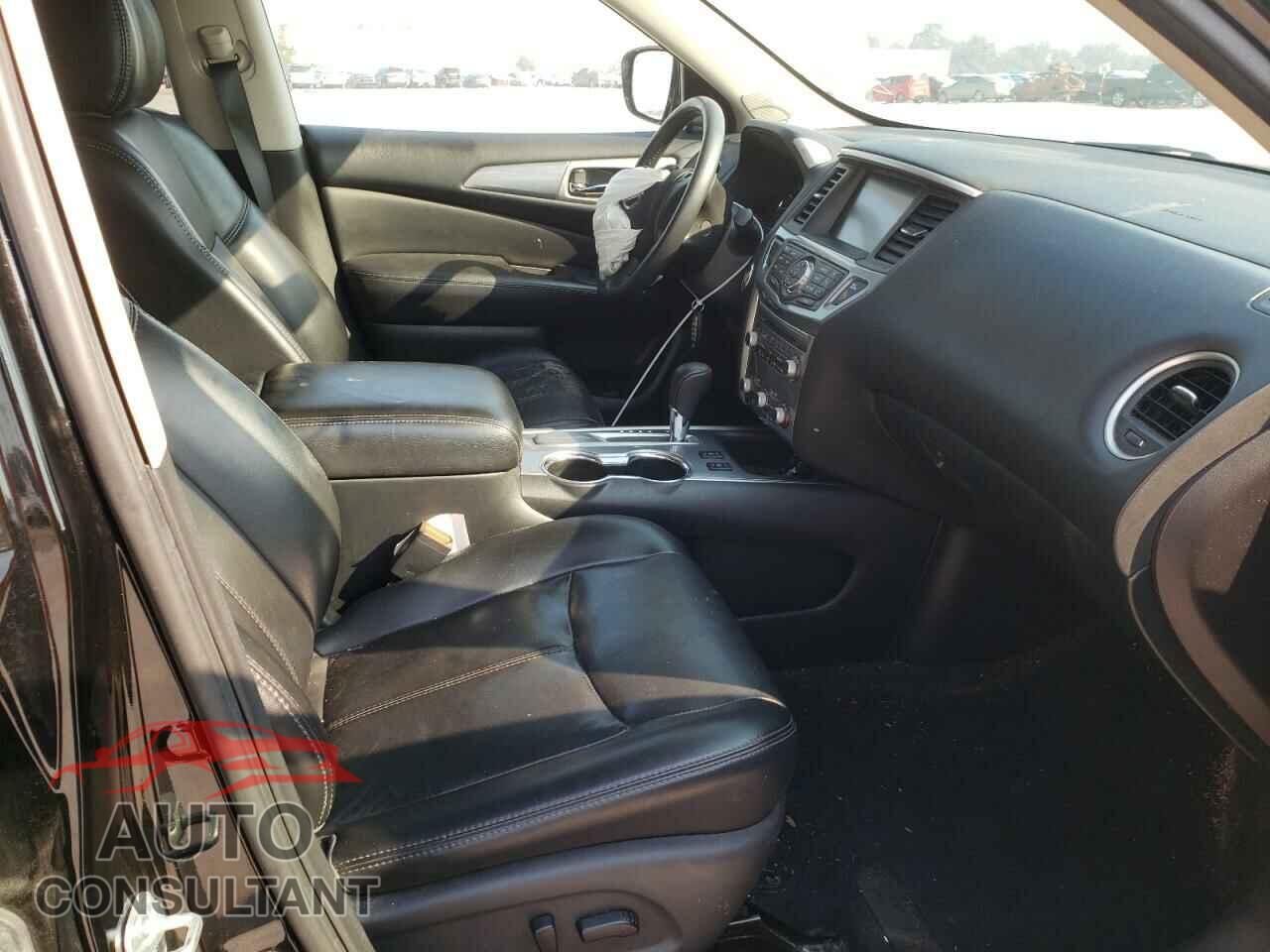 NISSAN PATHFINDER 2017 - 5N1DR2MN1HC633055