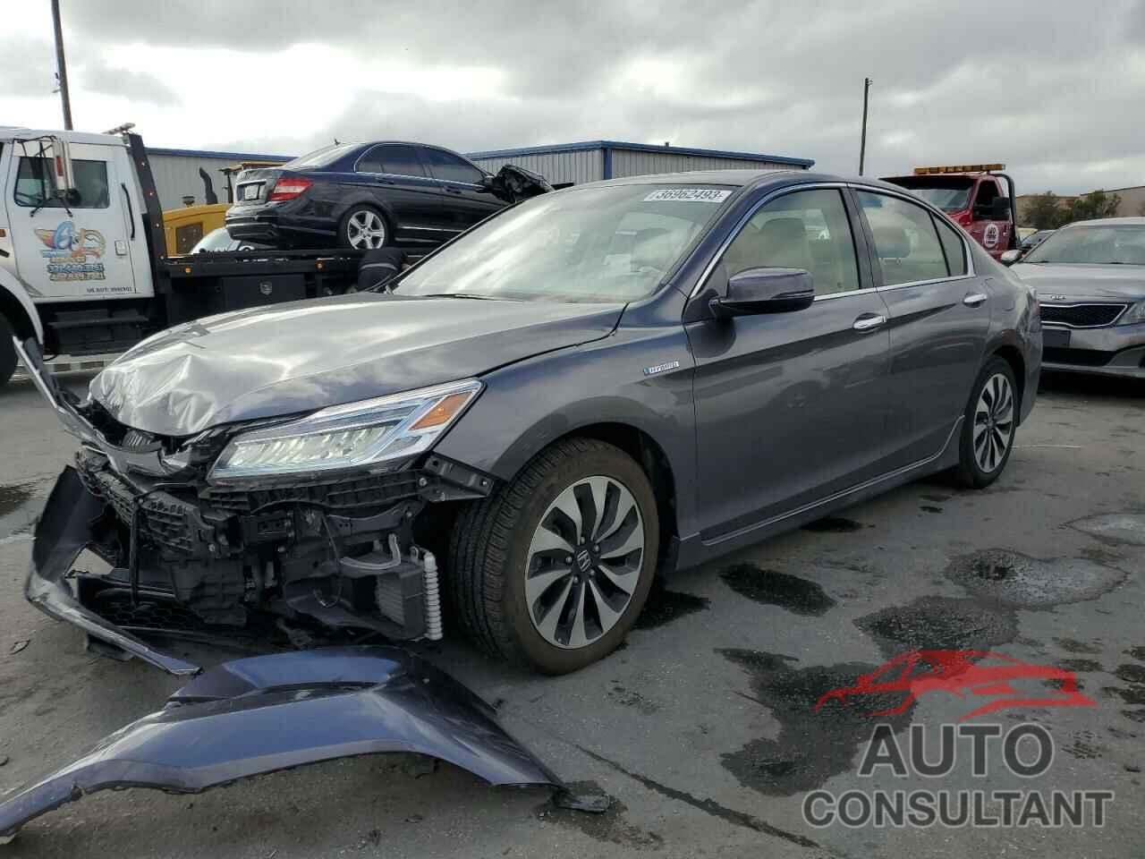 HONDA ACCORD 2017 - JHMCR6F75HC020022