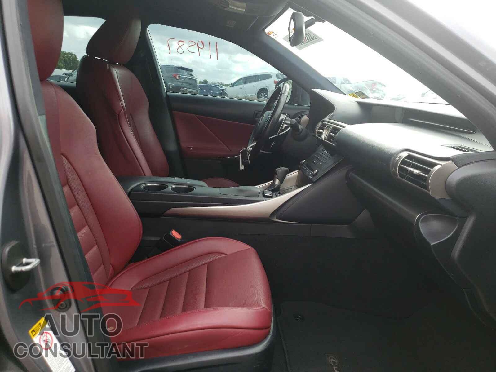 LEXUS IS 2016 - JTHBA1D28G5006874